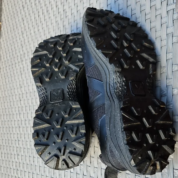 Veja Eco Women's Black Athletic Sneaker Shoes Size 11 US/44 EU - Picture 14 of 17